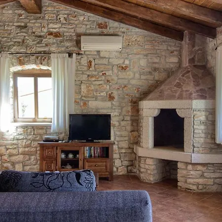 Vila Danieli I * Kringa
