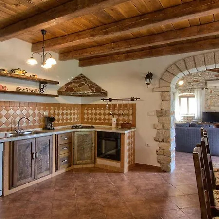 Villa Vila Danieli I Kringa